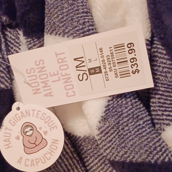 Weekend Edition sweater - Picture 11 of 11